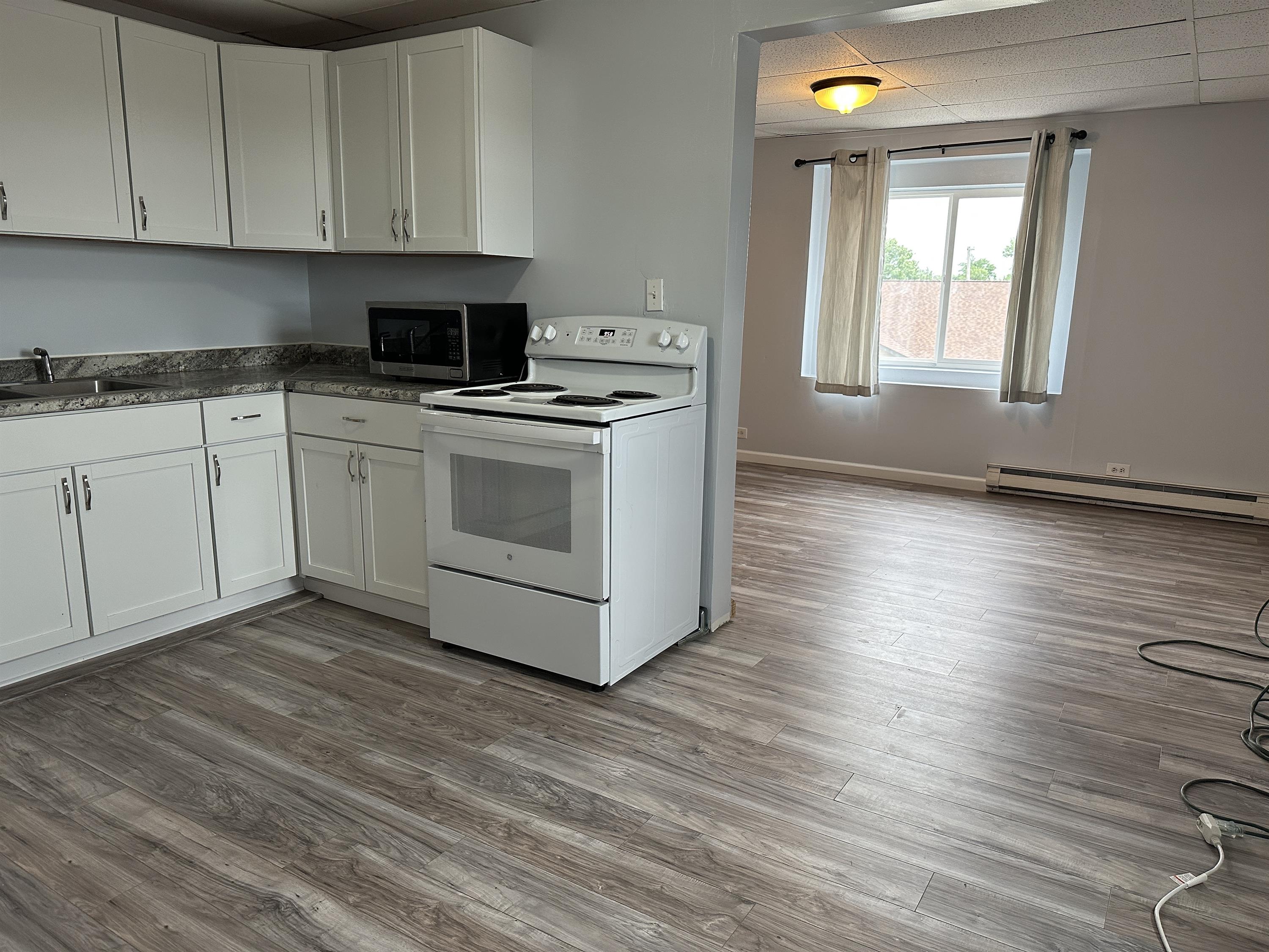 101 Main Avenue South - 24